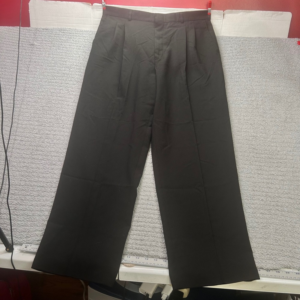 Levis Travelers Pleated Trousers Black 36x32 Vintage 90s Big E Workwear USA